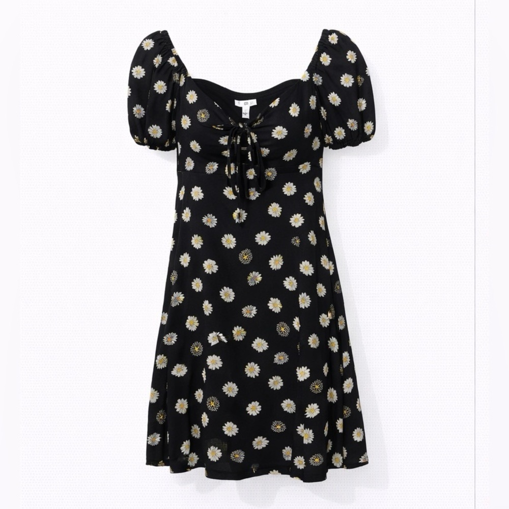 🌼 NWT! BP Black Daisies Dress
